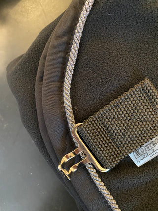 Equest Fleece blanket